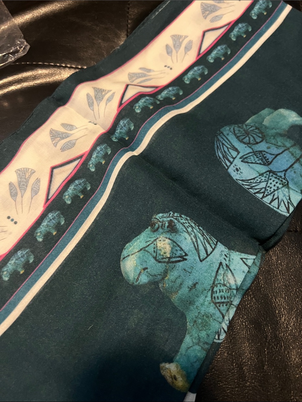 NWT The Met Teal & Cream Modal & Cashmere Scarf - Picture 7 of 10